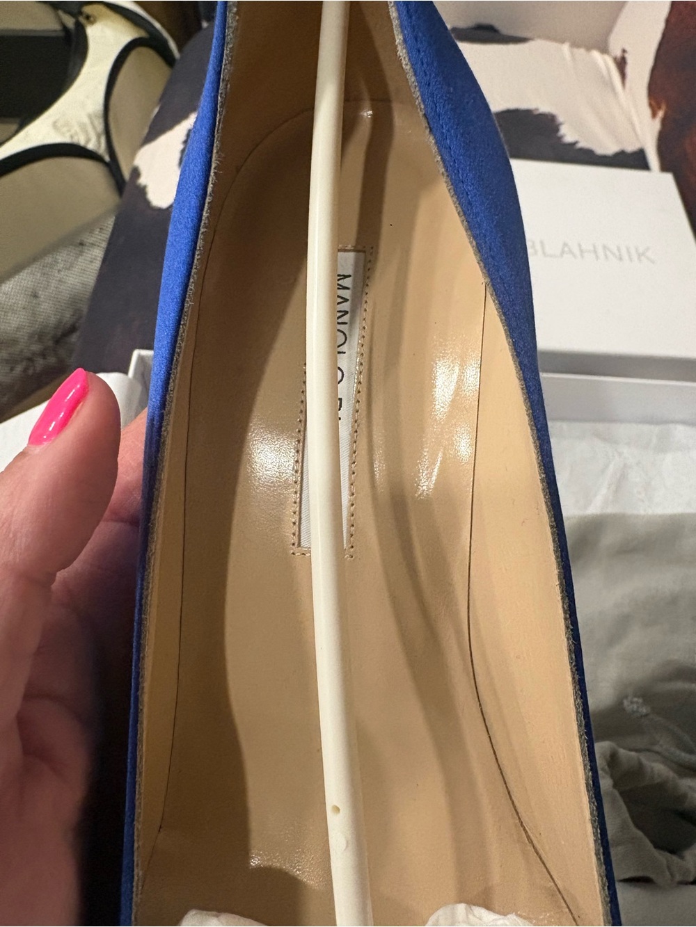 Manolo Blahnik Blue Satin Hangisi Shoe Box Label - Picture 7 of 8